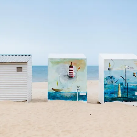 Near Belgian Coast With Sea Views 펜션 *